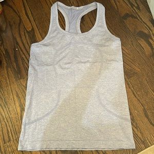 COPY - Lululemon - Tank
